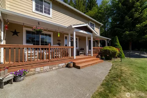 Exterior - 465 33 Sargent Rd, Winlock, WA 98596 photo 2 of 10