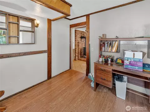 Entry Way - 1875 Loraine St, Enumclaw, WA 98022 photo 2 of 2
