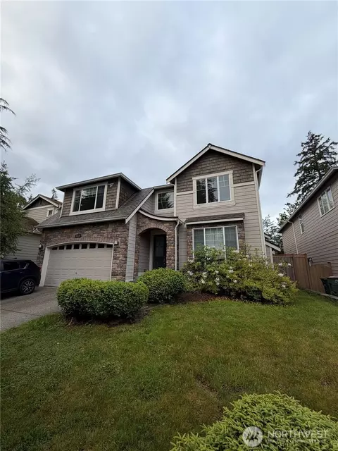 8119 NE 147th St, Kenmore, WA 98028