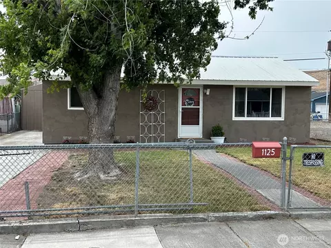 1125 SE Cottage St, Ephrata, WA 98823