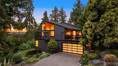 13441 64th Ter NE, Kirkland, WA 98034