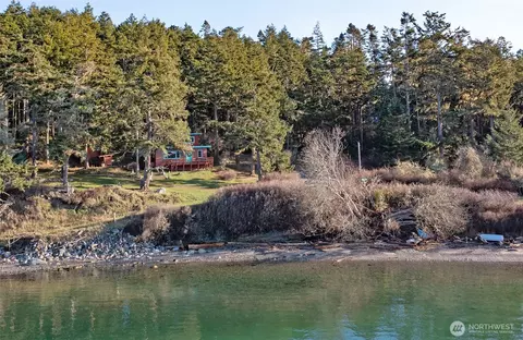 24 Starboard Rd, Lopez Island, WA 98261