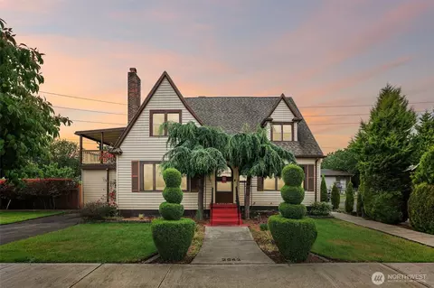 2542 S Cushman Ave, Tacoma, WA 98405