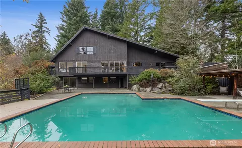 16521 NE 1st Pl, Bellevue, WA 98008