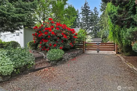 Exterior - 7908 210th St E, Spanaway, WA 98387 photo 9 of 11