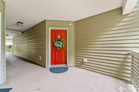 Exterior - 15300 112th Ave NE #C308, Bothell, WA 98011 photo 5 of 8