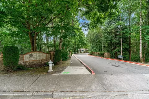 View/Area - 15300 112th Ave NE #C308, Bothell, WA 98011 photo 1 of 4