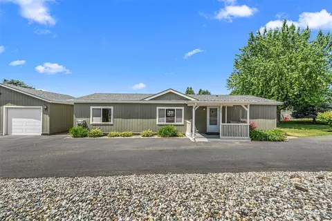 425 Nightengale Pl, East Wenatchee, WA 98802