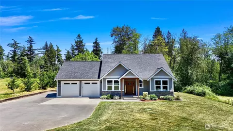 7924 Lavender Ln, Ferndale, WA 98248
