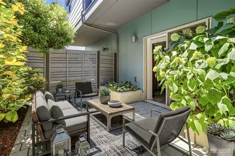 2651 22nd Ave W #A, Seattle, WA 98199