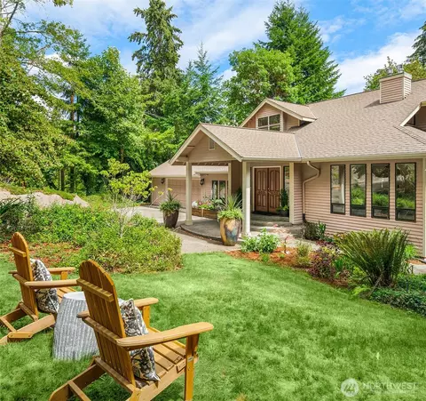 22808 105th Ave SW, Vashon, WA 98070