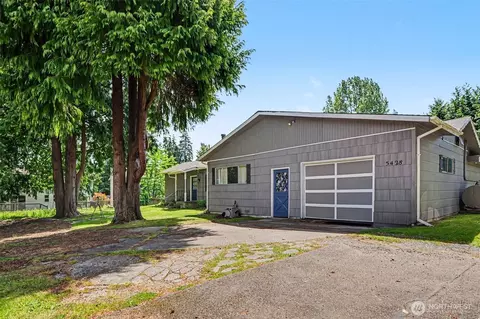 Exterior - 5428 Seahurst Ave, Everett, WA 98203 photo 1 of 4
