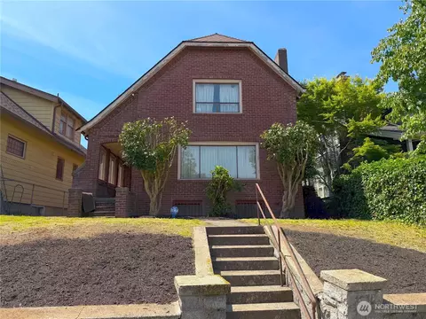 3045 19th Ave S, Seattle, WA 98144