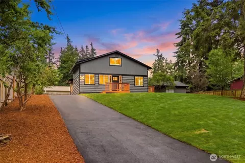 12425 9th Dr SE, Everett, WA 98208