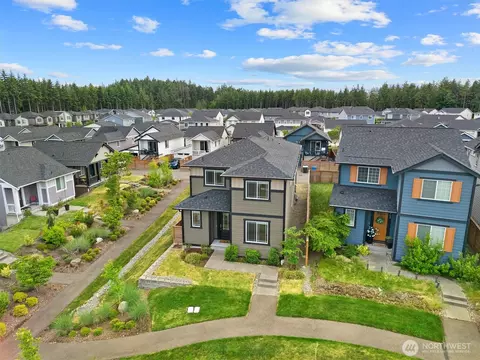 18774 Edmunds Ct E, Bonney Lake, WA 98391