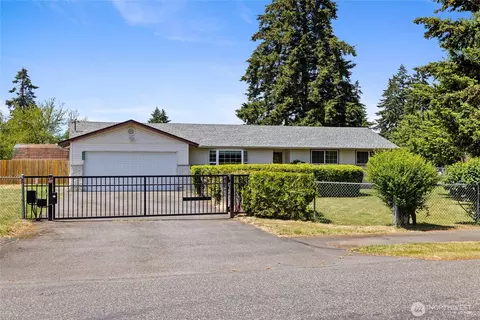 17916 40th Ave E, Tacoma, WA 98446