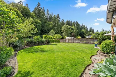 Exterior - 15204 197th St E, Orting, WA 98360 photo 4 of 6