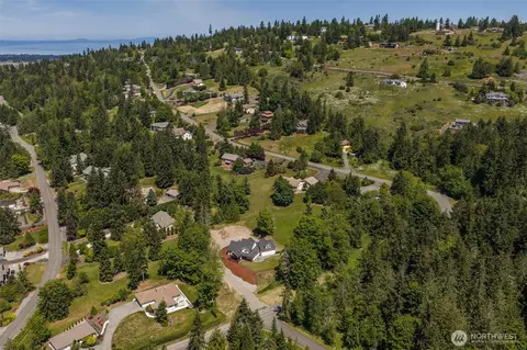 View/Area - 2154 Doe Run Rd, Sequim, WA 98382 photo 3 of 4