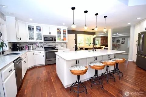 Kitchen - 42 Ioka Rd, Sequim, WA 98382 photo 2 of 6