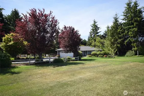 42 Ioka Rd, Sequim, WA 98382