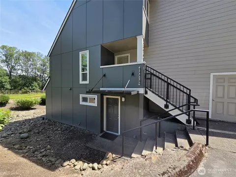24616 45th Pl S, Kent, WA 98032