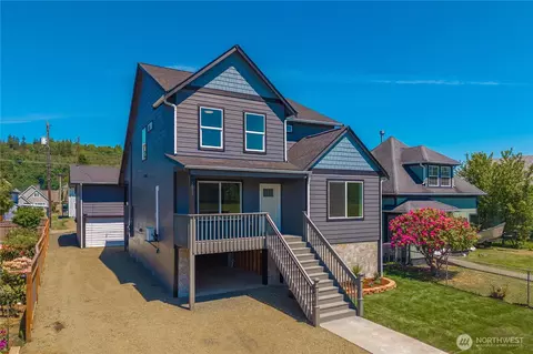2511 Bay Ave, Hoquiam, WA 98550