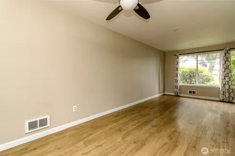 Living - 16904 18th Ave E, Spanaway, WA 98387 photo 3 of 11
