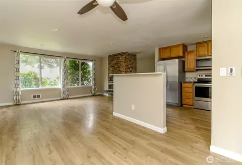 Living - 16904 18th Ave E, Spanaway, WA 98387 photo 4 of 11
