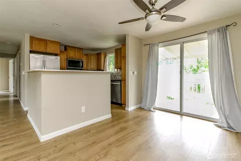 Living - 16904 18th Ave E, Spanaway, WA 98387 photo 6 of 11