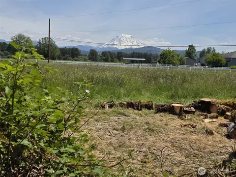 14717 168th St E, Orting, WA 98360 photo 2