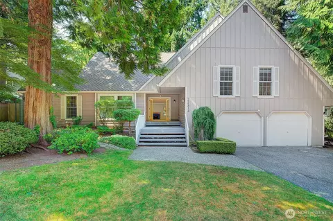 22214 NE 28th Pl, Sammamish, WA 98074
