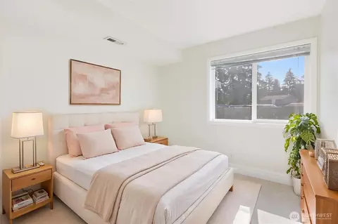 Bedroom - 18 174th St SW, Bothell, WA 98012 photo 1 of 4
