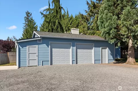 Exterior - 18 174th St SW, Bothell, WA 98012 photo 2 of 7