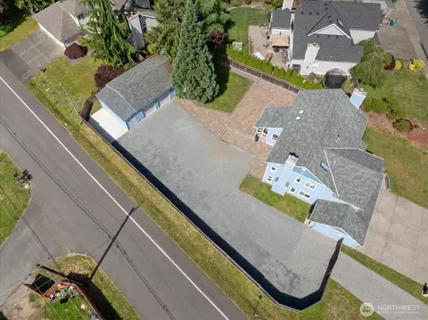 View/Area - 18 174th St SW, Bothell, WA 98012 photo 2 of 3