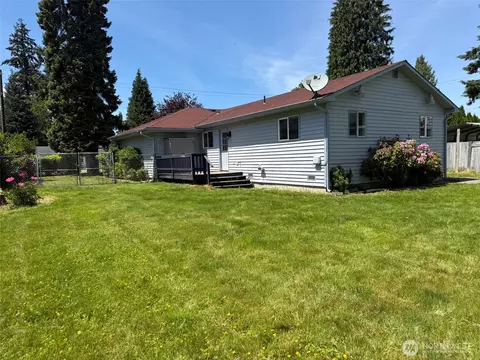 Exterior - 6217 W Beech St, Everett, WA 98203 photo 5 of 5