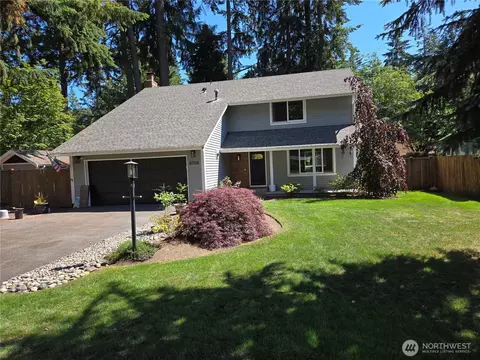 8708 58th St W, University Place, WA 98467