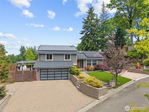 12302 SE 46th Ct, Bellevue, WA 98006
