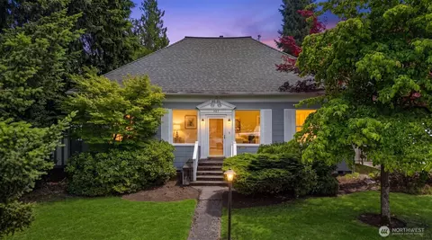 403 N Macleod Ave, Arlington, WA 98223