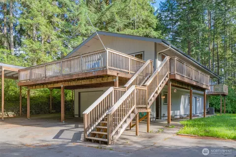 871 NE Larson Blvd, Belfair, WA 98528