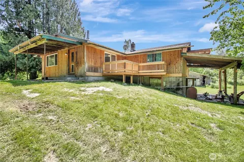 30720 Sauk Prairie Rd, Darrington, WA 98241