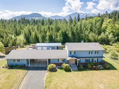 5611 S Doss Rd, Port Angeles, WA 98362