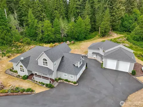 11616 296th Ave NE, Carnation, WA 98014