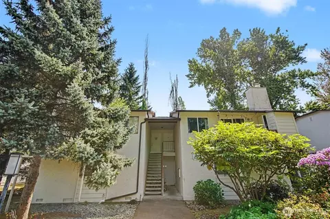 14148 74th Pl NE #A, Kirkland, WA 98034