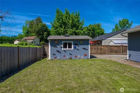 Exterior - 15020 148th St E, Orting, WA 98360 photo 7 of 12