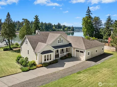 15809 Virginia Point Rd NE, Poulsbo, WA 98370