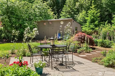 Exterior - 11323 E Riverside Dr, Bothell, WA 98011 photo 10 of 13