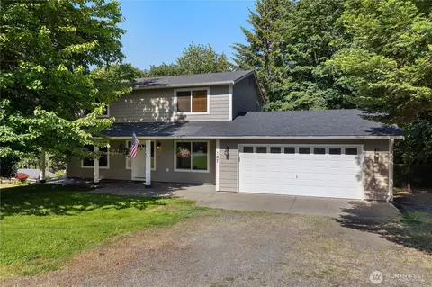 107 N Green St, Centralia, WA 98531