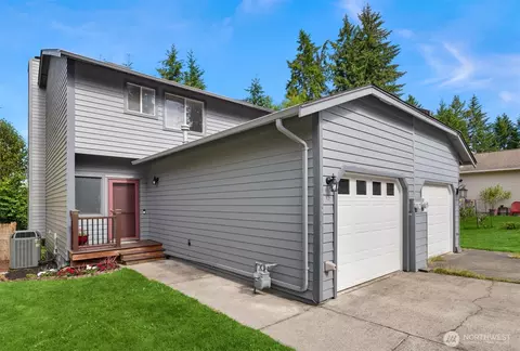 13178 Lakeridge Cir NW, Silverdale, WA 98383