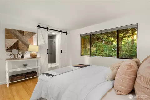 Bedroom - 19011 27th Dr SE, Bothell, WA 98012 photo 4 of 8