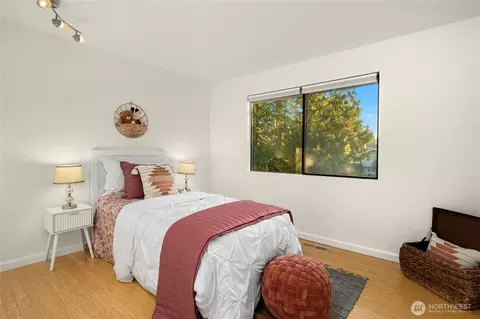 Bedroom - 19011 27th Dr SE, Bothell, WA 98012 photo 2 of 8